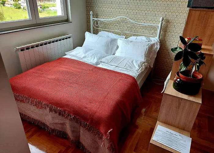 Lilly Dream Retro Back To 60s And 70s Sarajevo